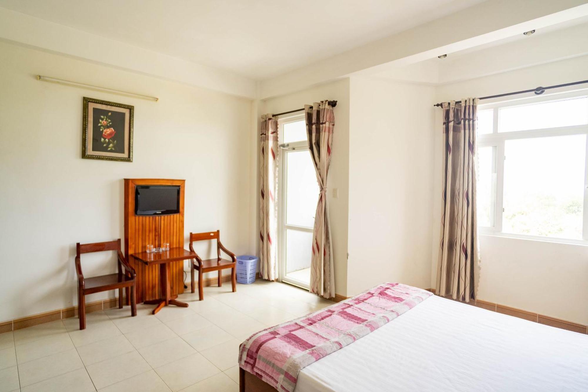 Lyly Hotel Da Nang Bagian luar foto