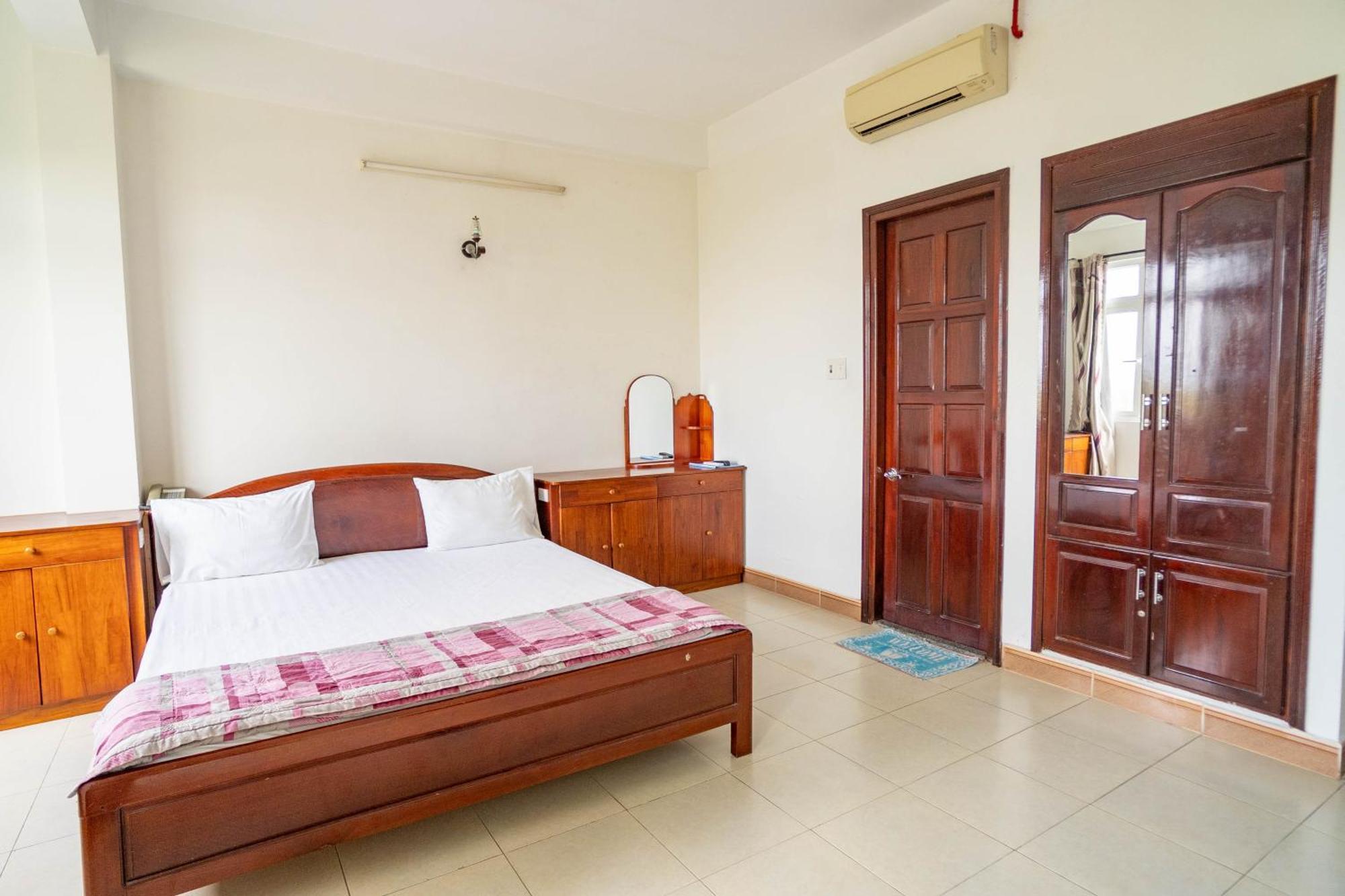 Lyly Hotel Da Nang Bagian luar foto